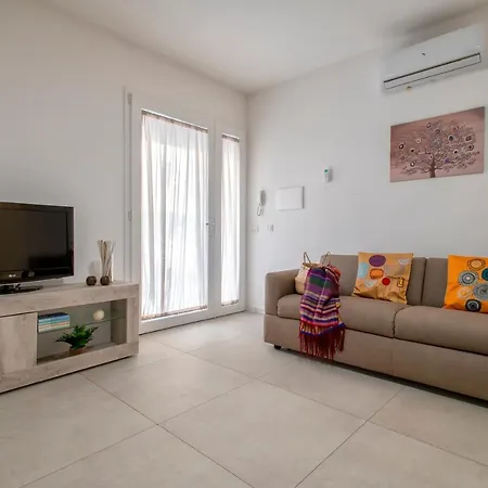 Residenza Olivia Apartment