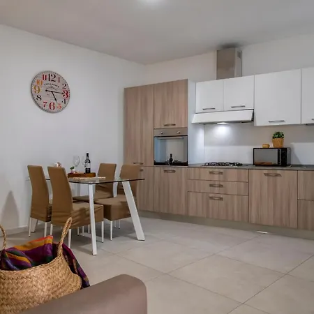 Residenza Olivia Apartment *